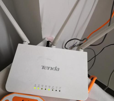 腾达(Tenda)无线路由器设置完成后上不了网